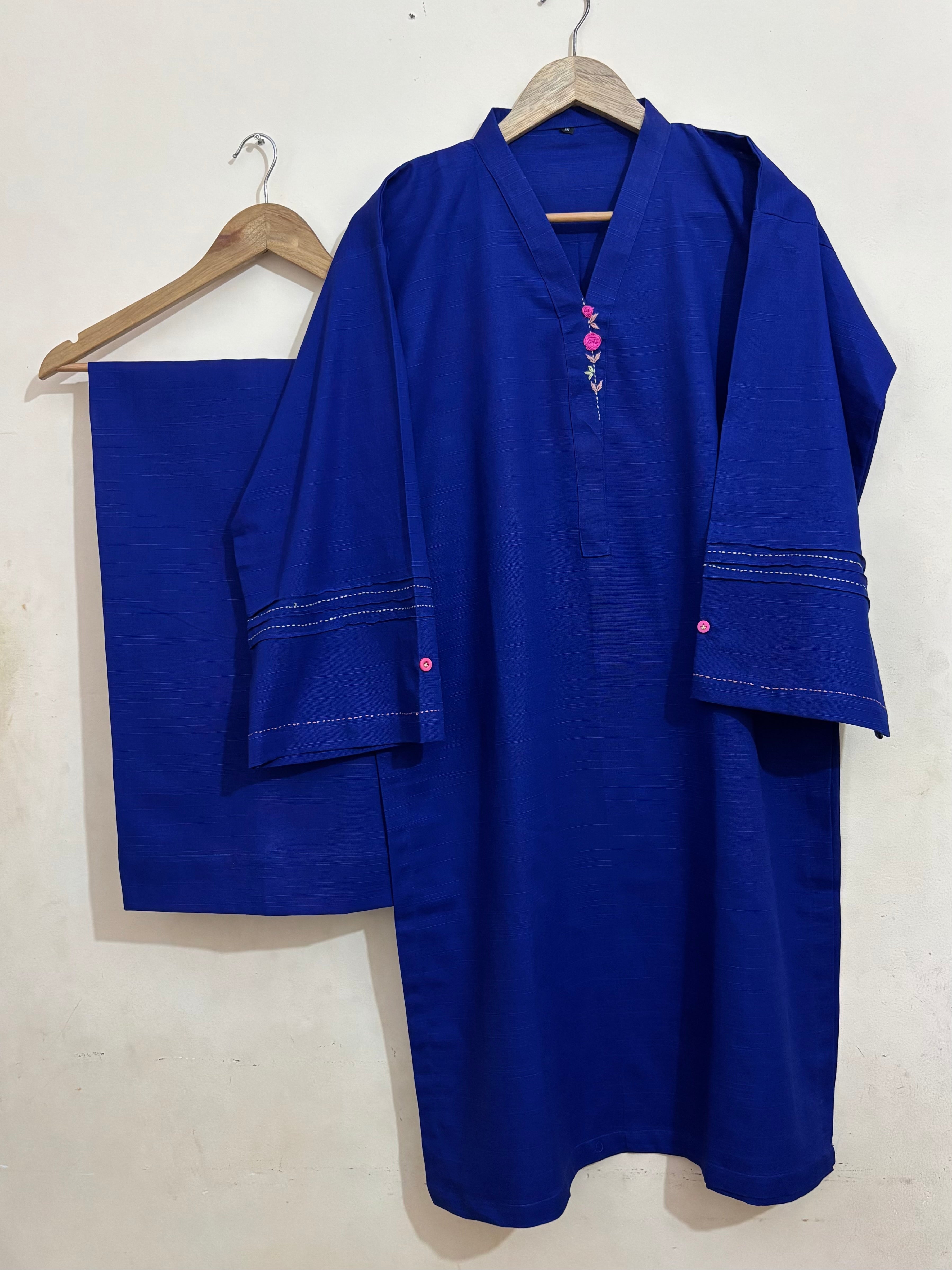 2pc Khaddar Hand Embroidery Dress with Plazo