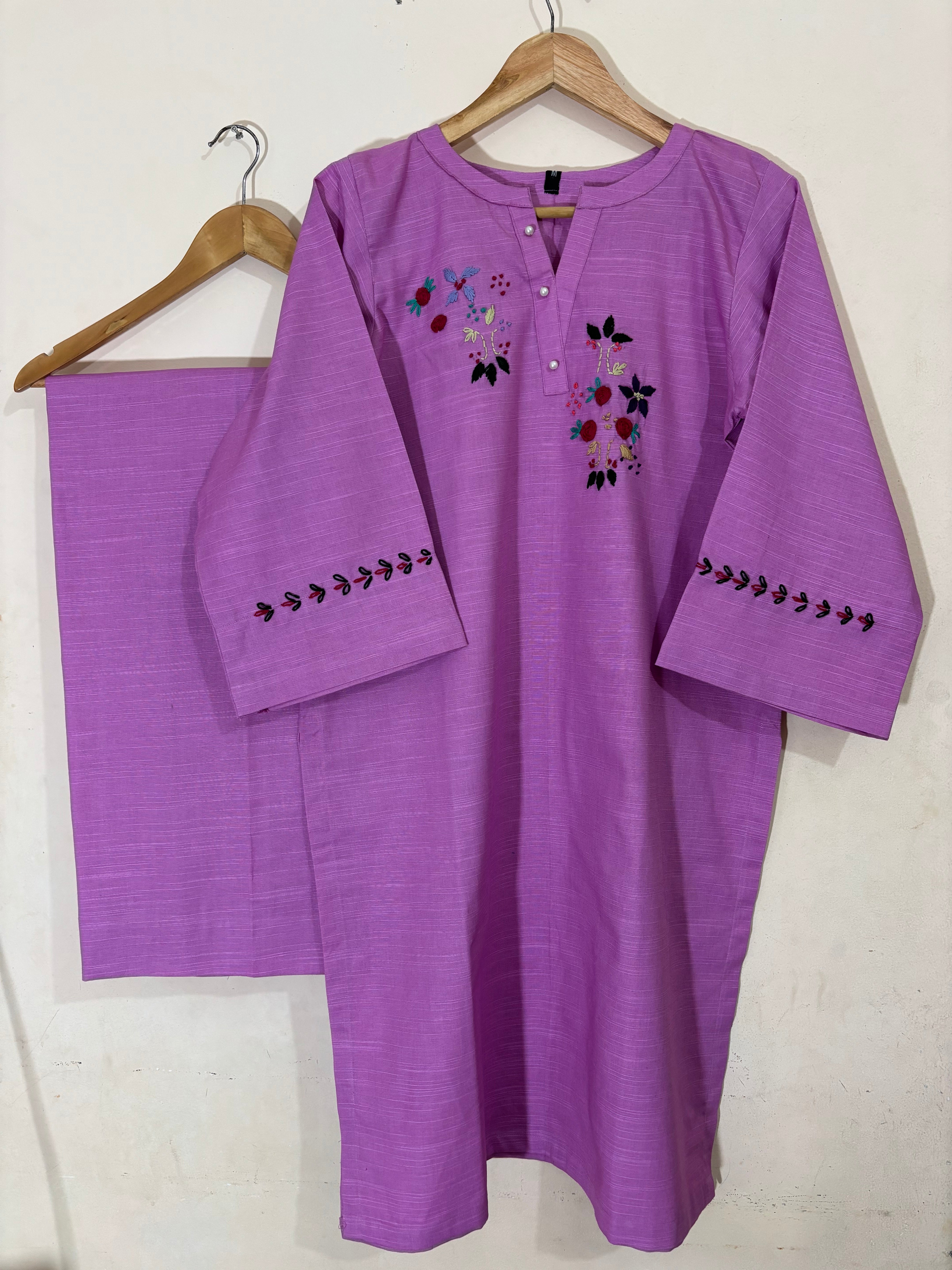 2pc Khaddar Hand Embroidery Dress with Plazo