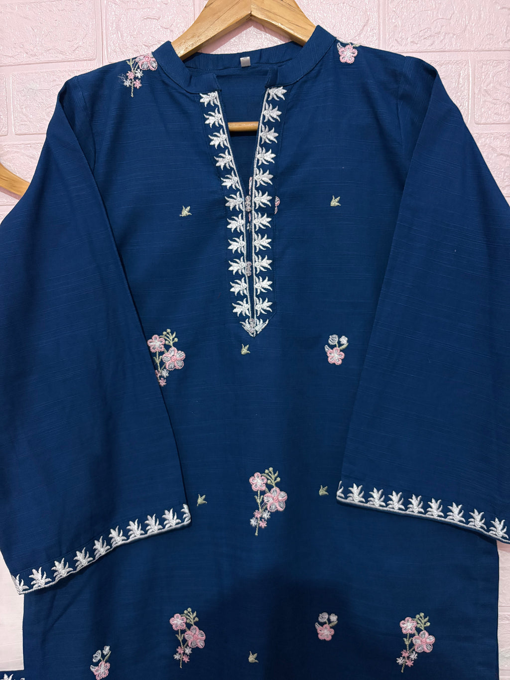 2pc Khaddar Embroidered Dress