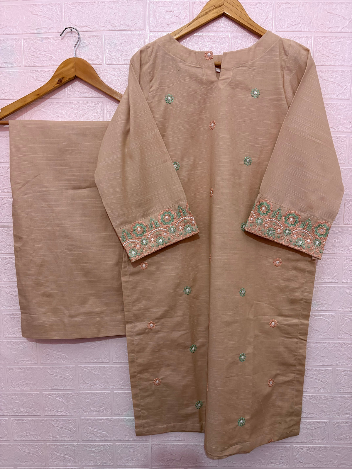 2pc Khaddar Embroidered Dress