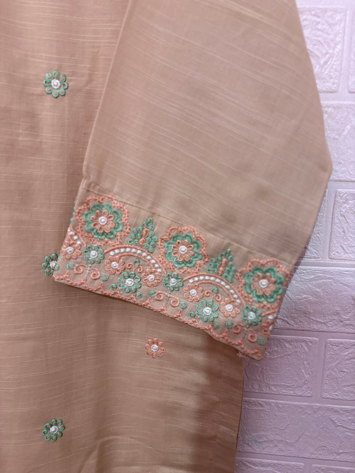 2pc Khaddar Embroidered Dress