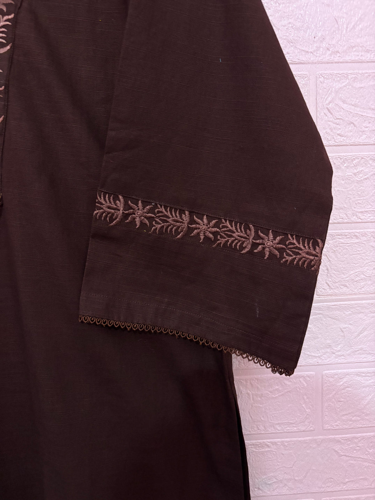 2pc Embroidered Khaddar Dress