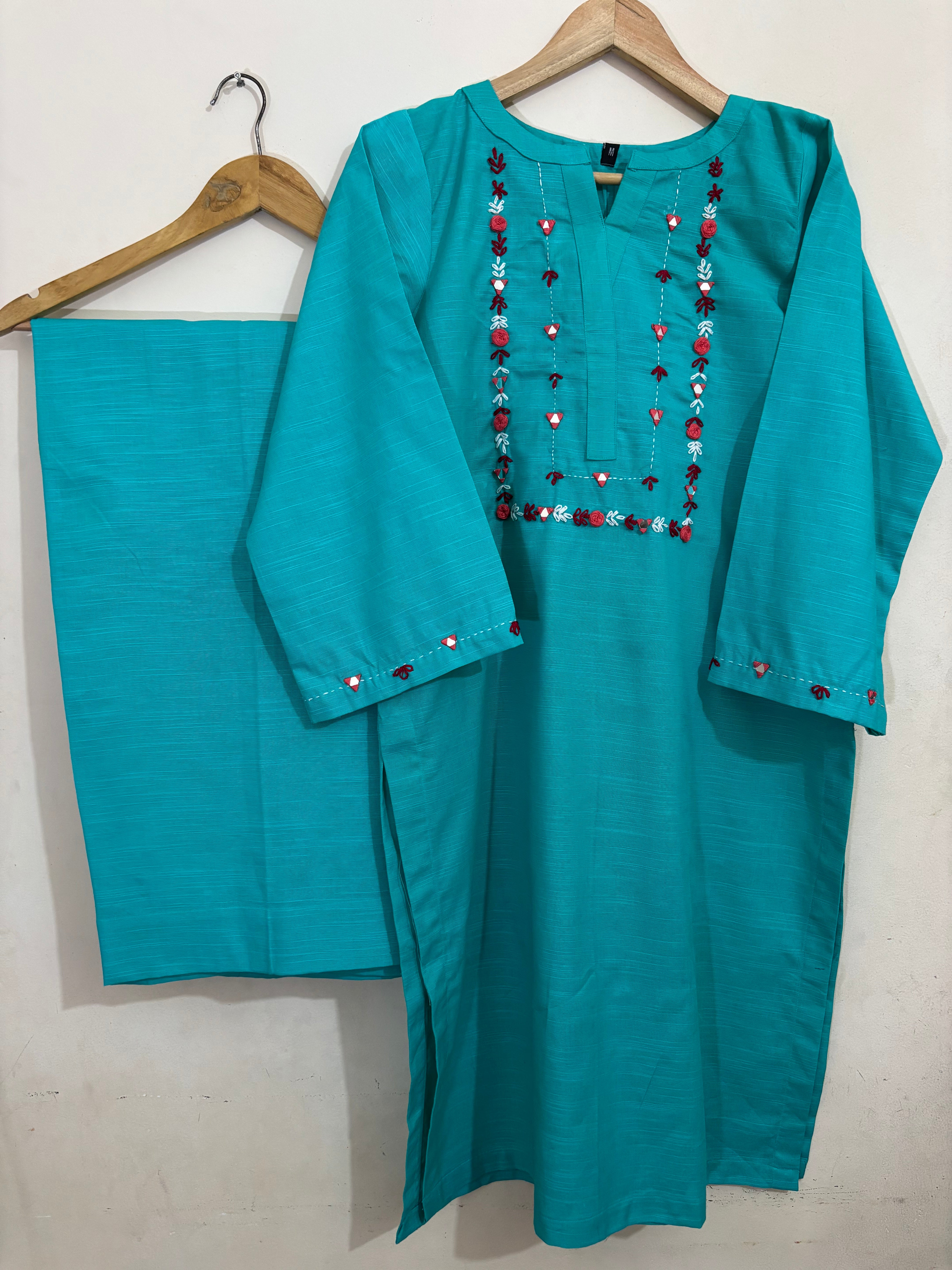 2pc Khaddar Hand Embroidery Dress with Plazo